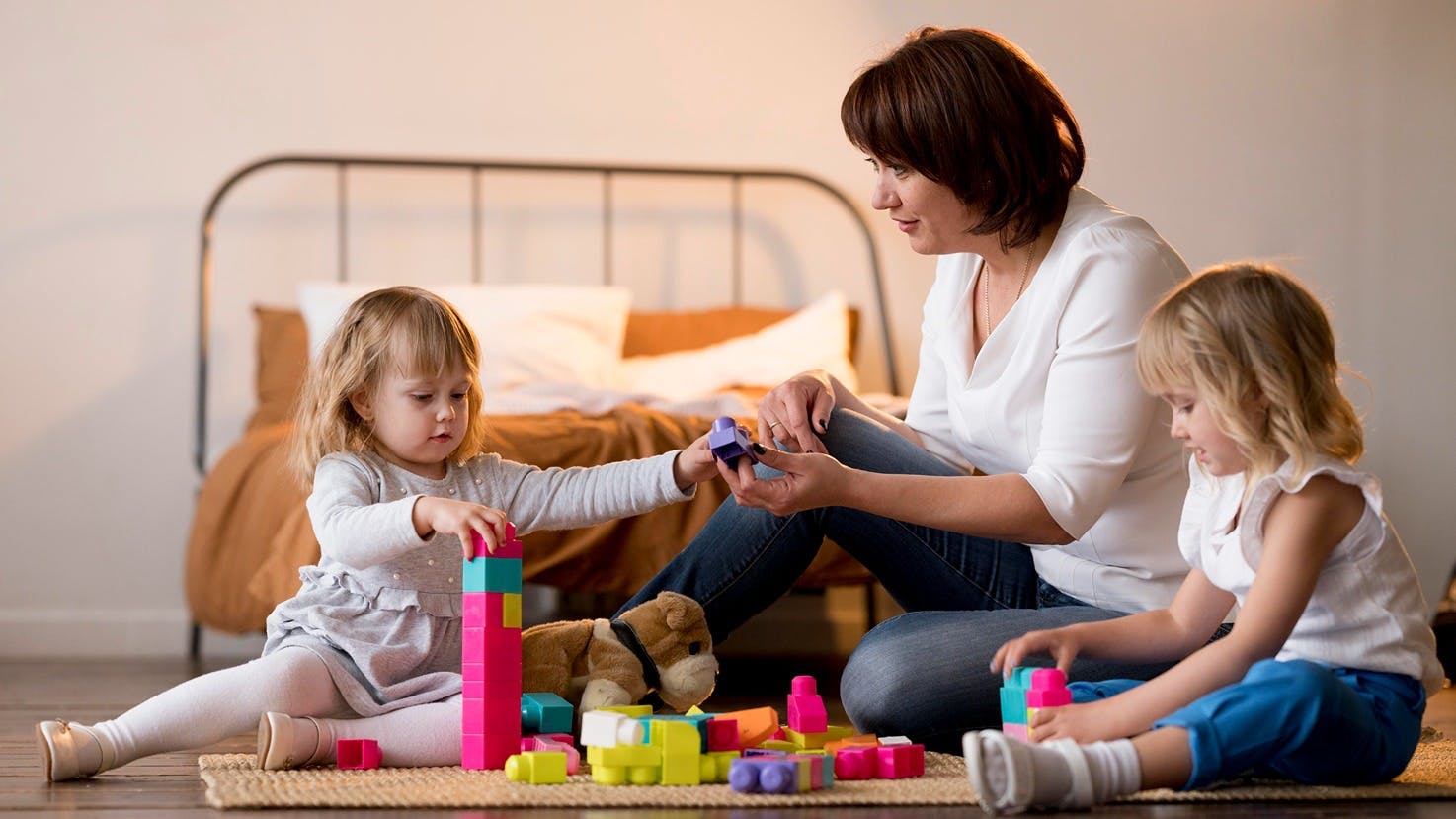 Part-Time Nannies vs. Full-Time Nannies: Which Is Right for You?